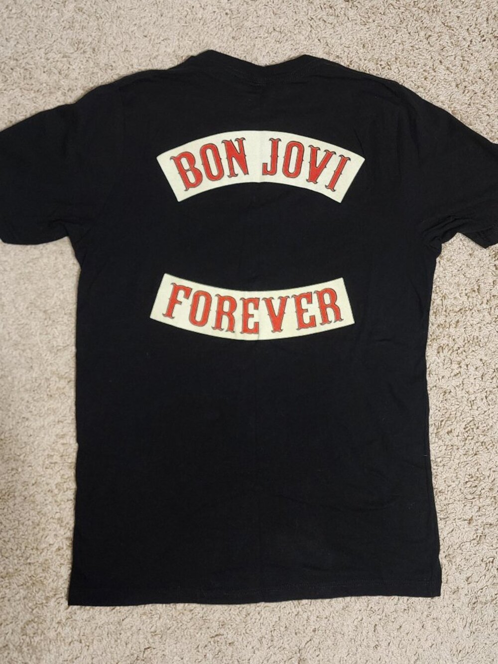 Bon Jovi - Bon Jovi Forever Patch Tee - Black t shirt - Medium